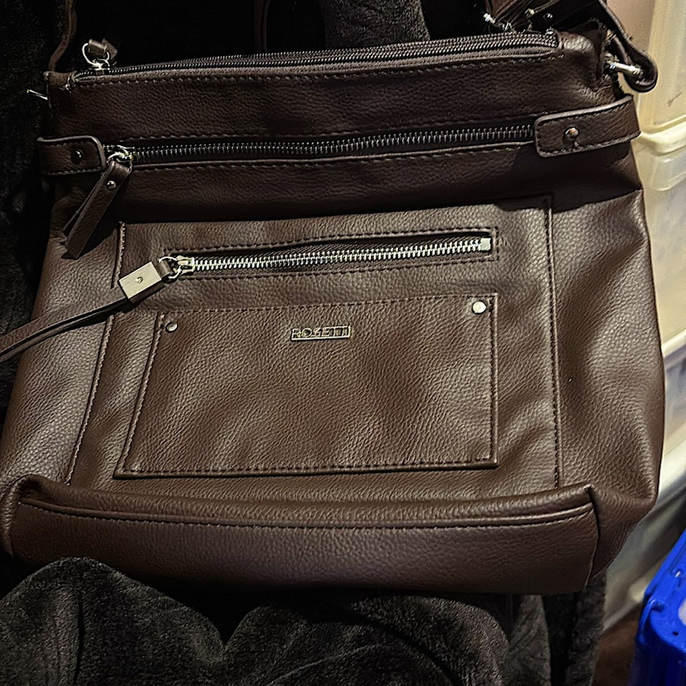 Rosetti Double-Strap Crossbody Bag Top Zipper Closure.
Never been used.